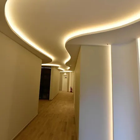 Hotel Blini