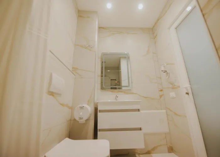 布里尼酒店 3* Shkodër